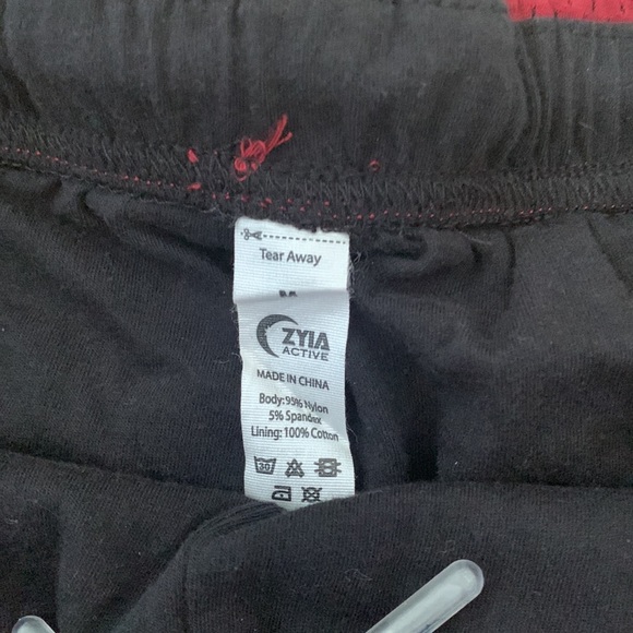 Zyia Maroon Training Day Mesh Shorts - Picture 4 of 4